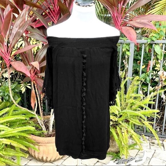 Design Lab Lord & Taylor Off-The-Shoulder Top - Picture 4 of 6